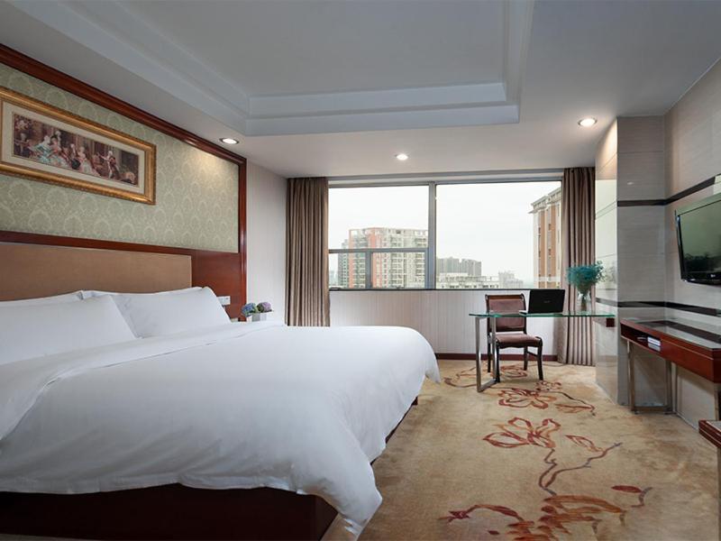 Vienna Hotel Qingyuan Lianjiang Road Экстерьер фото