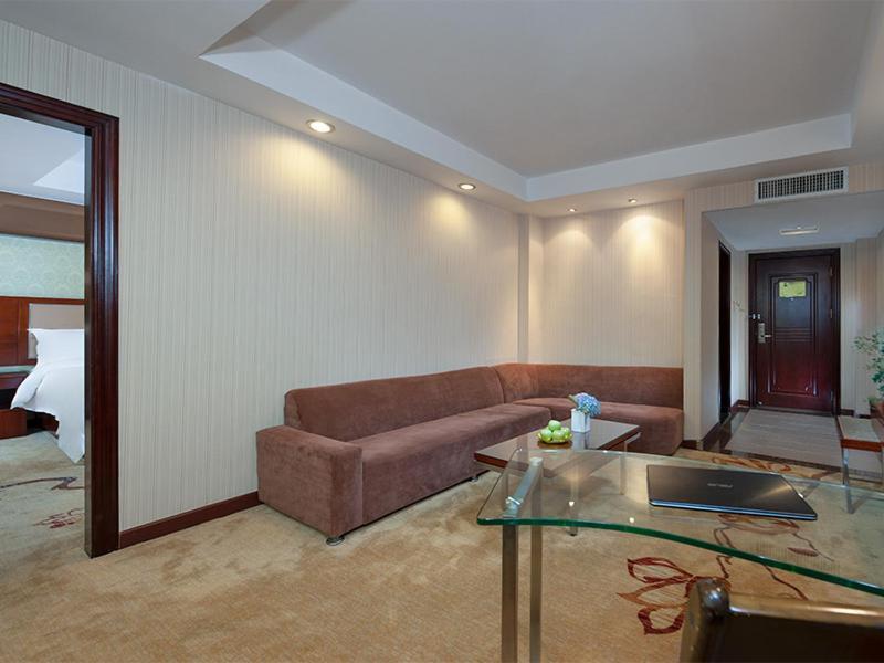 Vienna Hotel Qingyuan Lianjiang Road Экстерьер фото