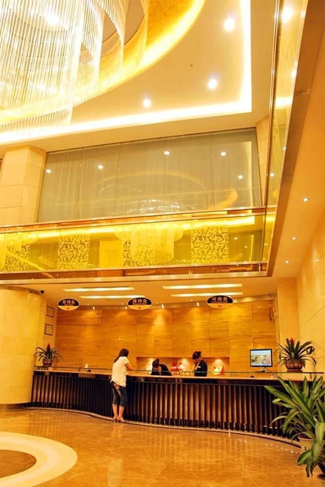 Vienna Hotel Qingyuan Lianjiang Road Экстерьер фото