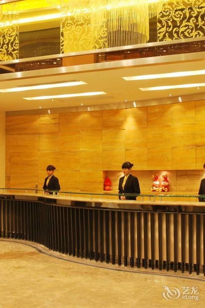Vienna Hotel Qingyuan Lianjiang Road Экстерьер фото