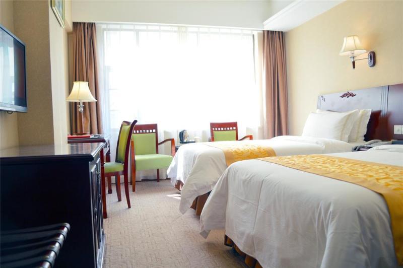 Vienna Hotel Qingyuan Lianjiang Road Экстерьер фото